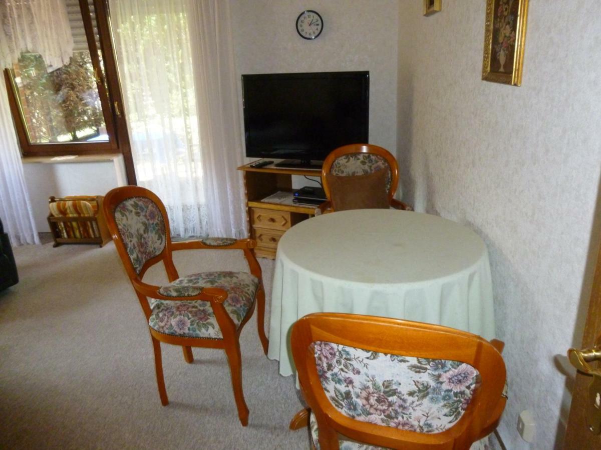 Ferienwohnung Anton Schuler Niedenstein Exterior foto